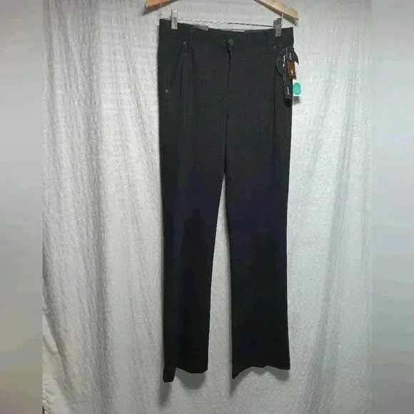 One 5  One Mid Rise Godess Fit Ladies Trouser. NWT size 8x29 - Picture 1 of 7
